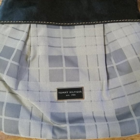 Tommy Hilfiger Crossbody bag - Picture 2 of 3